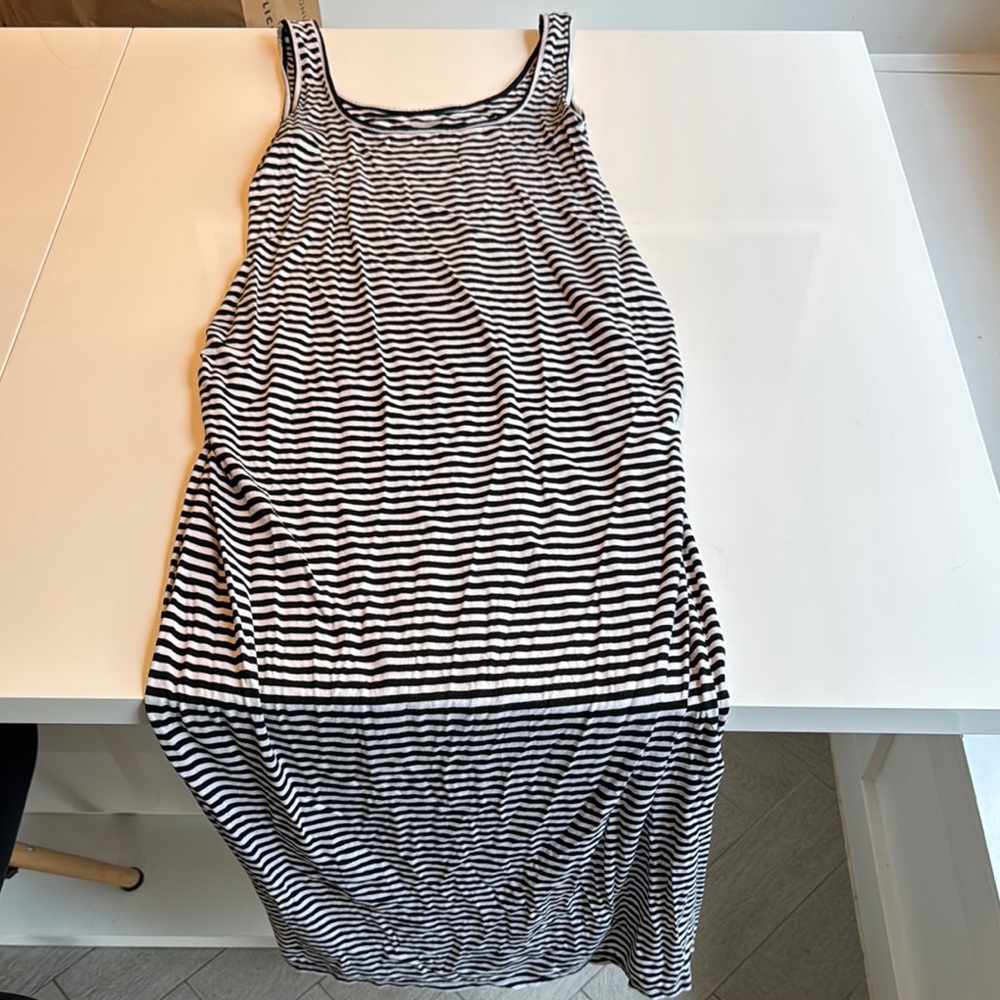 Black and White Striped Sleeveless maternity Dress